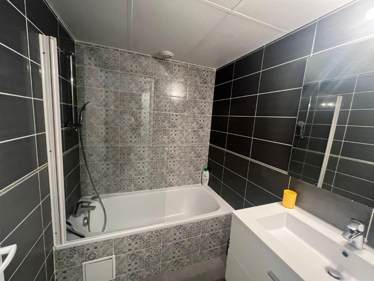Appartement 3 Chambres Evry Plein Centre Ville Экстерьер фото
