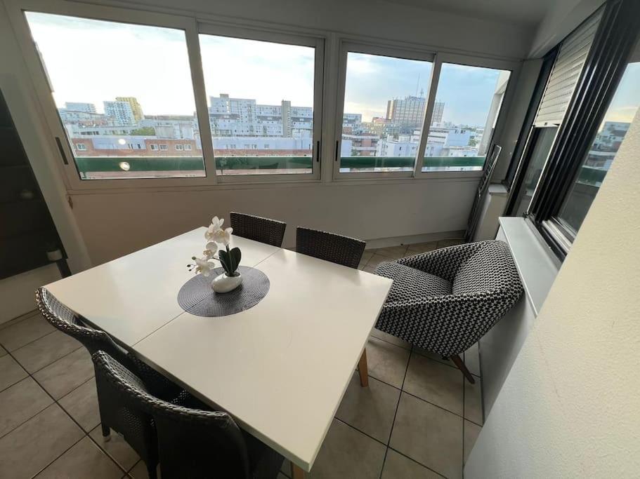 Appartement 3 Chambres Evry Plein Centre Ville Экстерьер фото